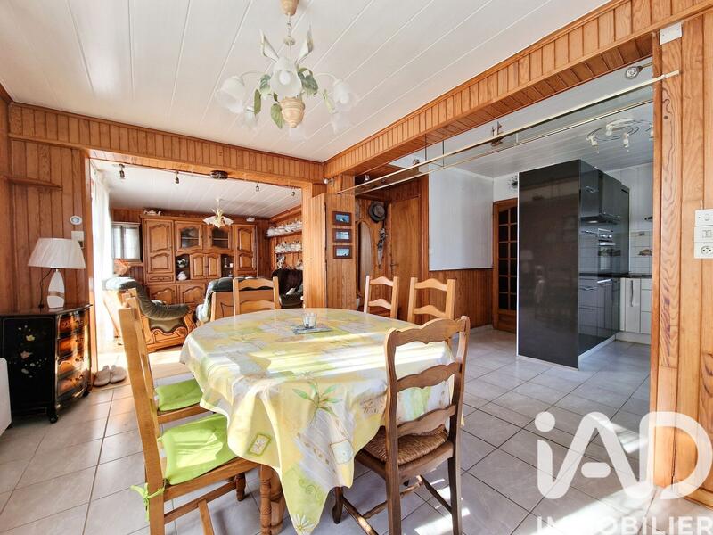 Maison - 77 m² - 4 pièces
