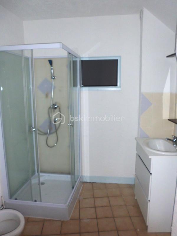 Immeuble - 128 m² - 8 pièces