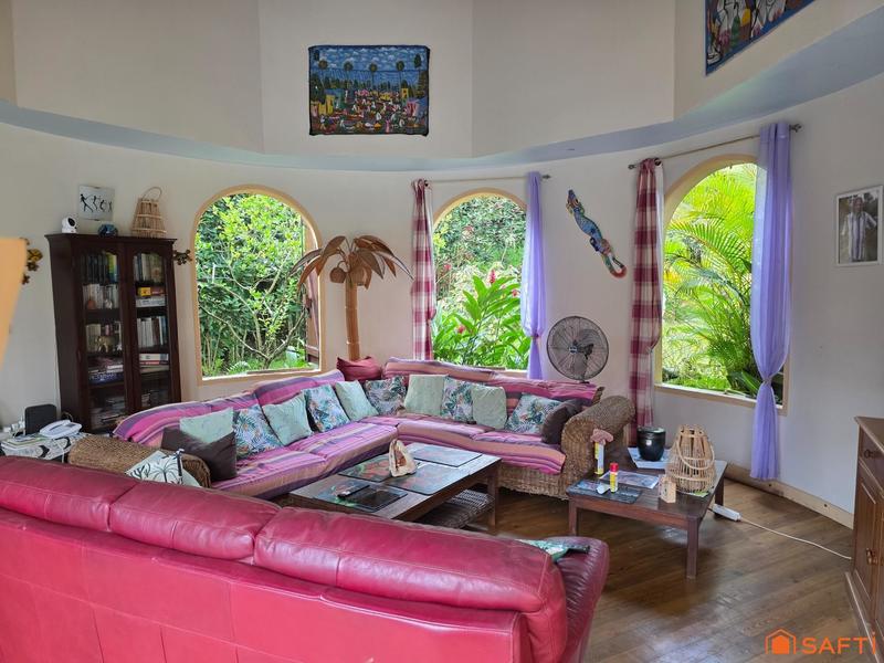 Maison - 162 m² - 5 pièces