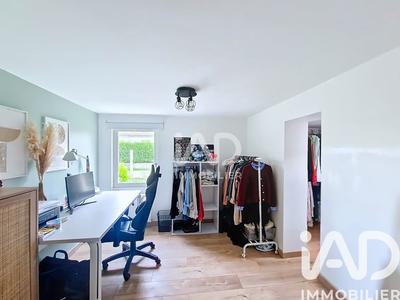 Maison - 93 m² - 4 pièces