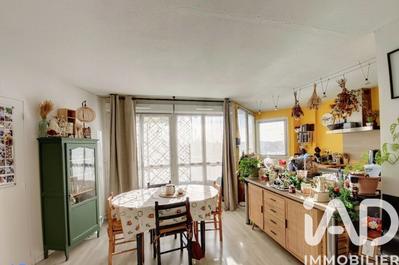 Appartement - 83 m² - 4 pièces