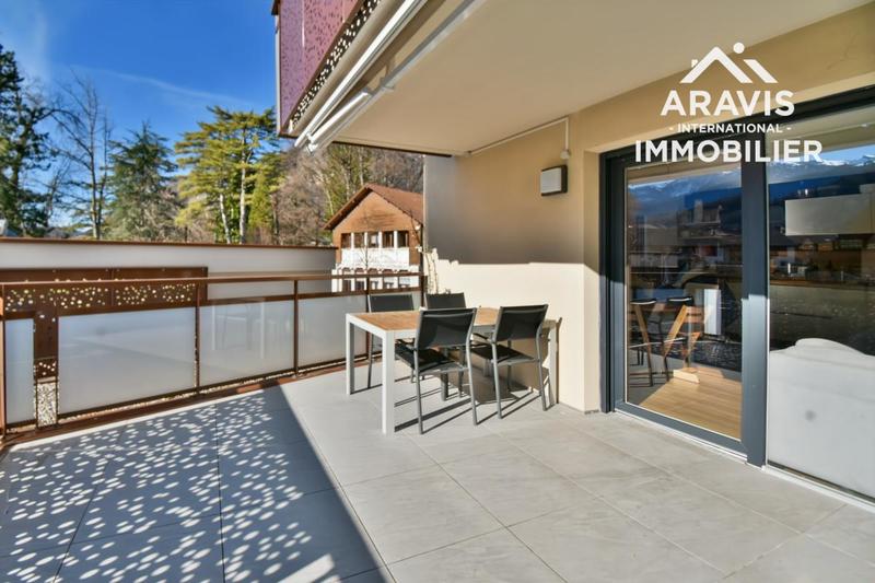 Appartement - 82 m² - 4 pièces