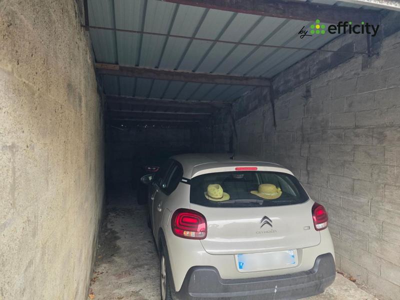 Maison - 98 m² - 5 pièces