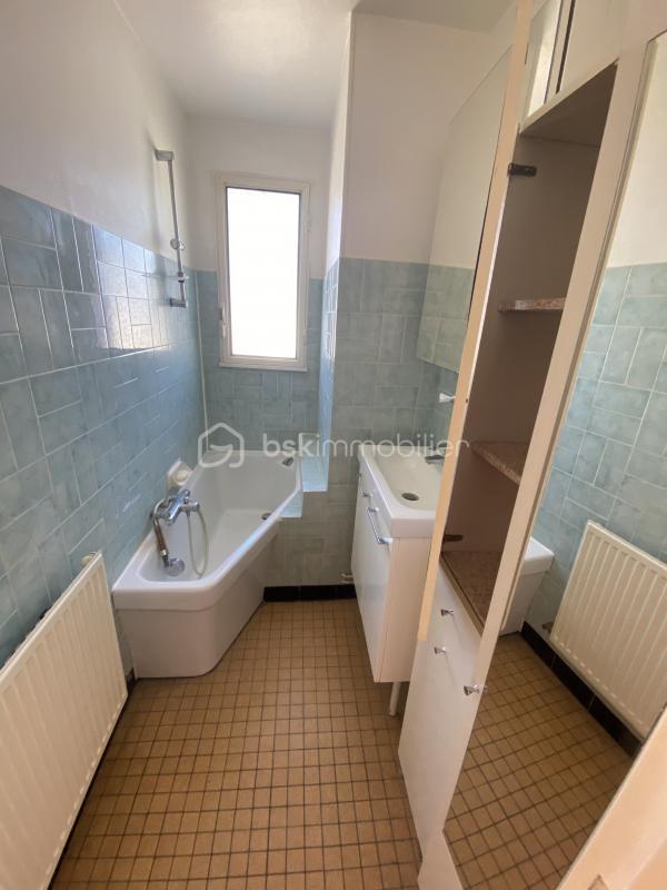 Pavillon - 70 m² - 4 pièces