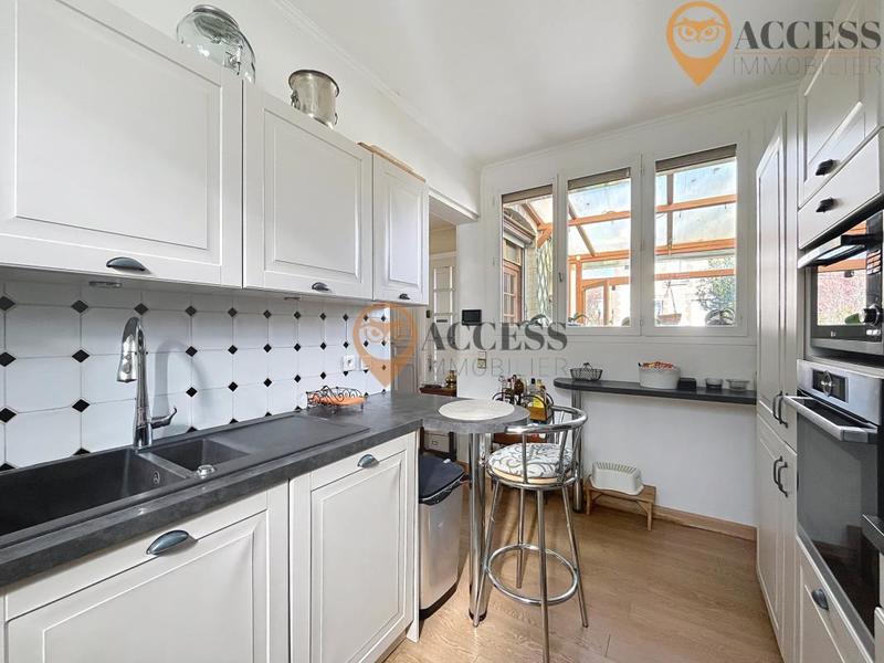 Maison - 111 m² - 5 pièces