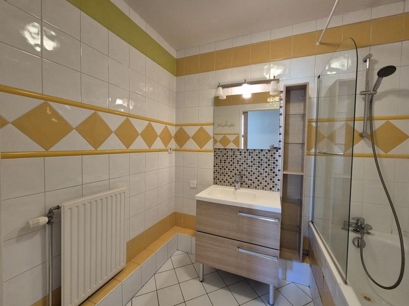 Appartement - 79 m² - 4 pièces