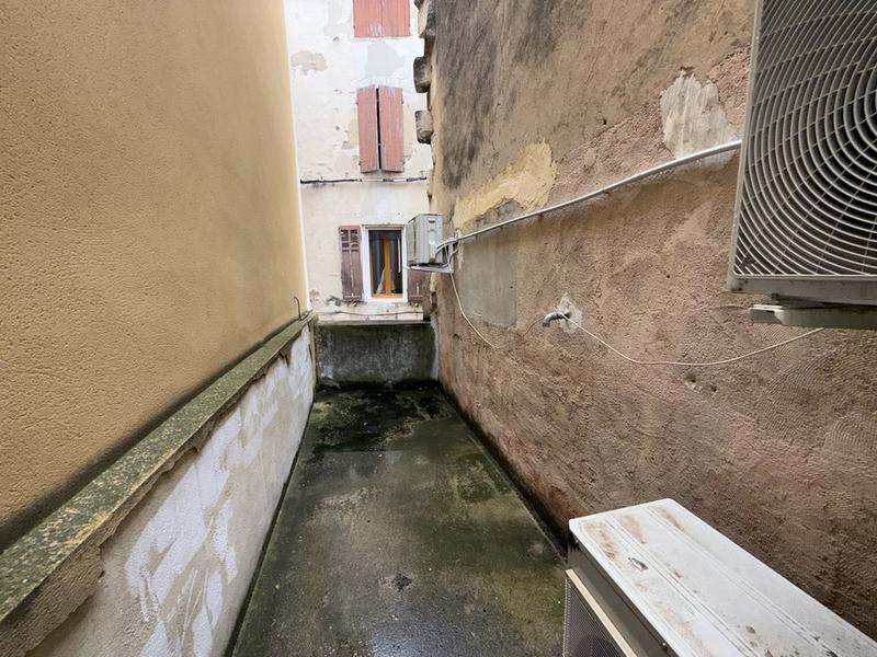 Immeuble - 222 m² - 7 pièces