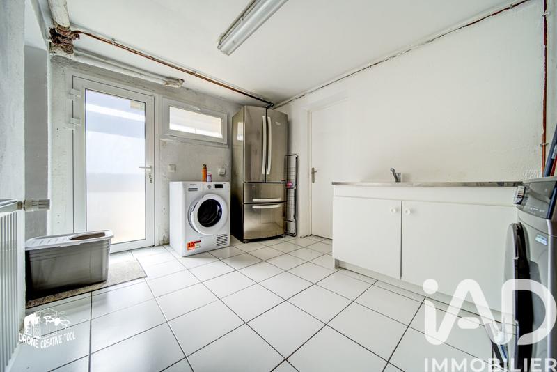 Maison - 163 m² - 8 pièces