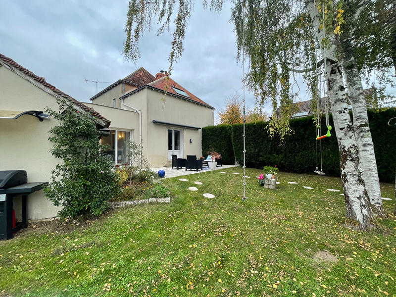 Maison - 183 m² - 7 pièces