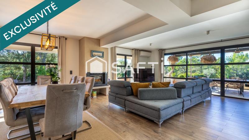 Villa - 240 m² - 5 pièces