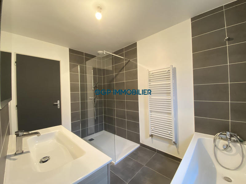 Villa - 102 m² - 5 pièces