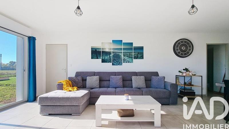 Maison - 99 m² - 4 pièces