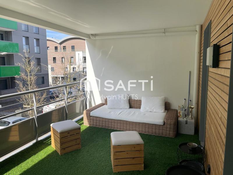 Appartement - 97 m² - 4 pièces