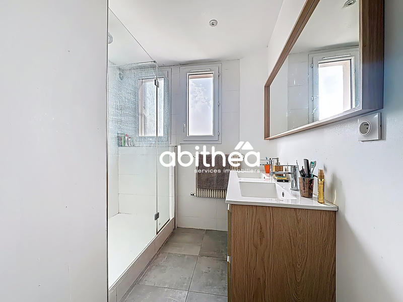 Appartement - 82 m² - 5 pièces