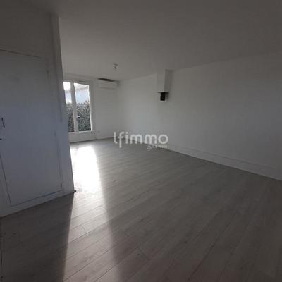 Maison - 73 m² - 4 pièces