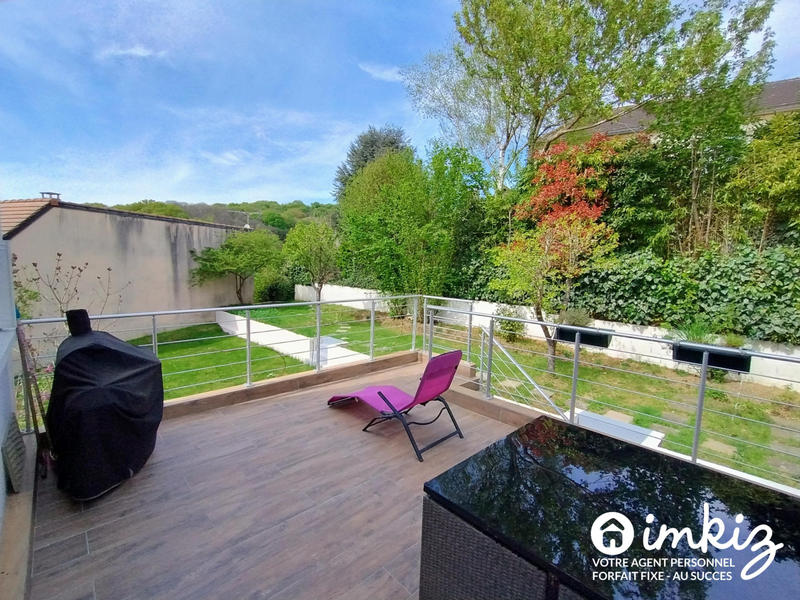 Maison - 123 m² - 6 pièces