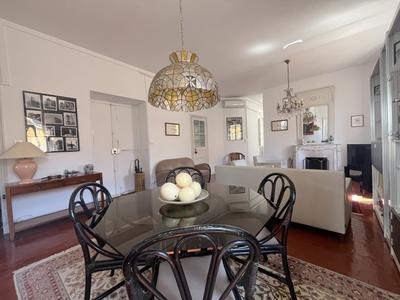 Appartement - 92 m² - 4 pièces