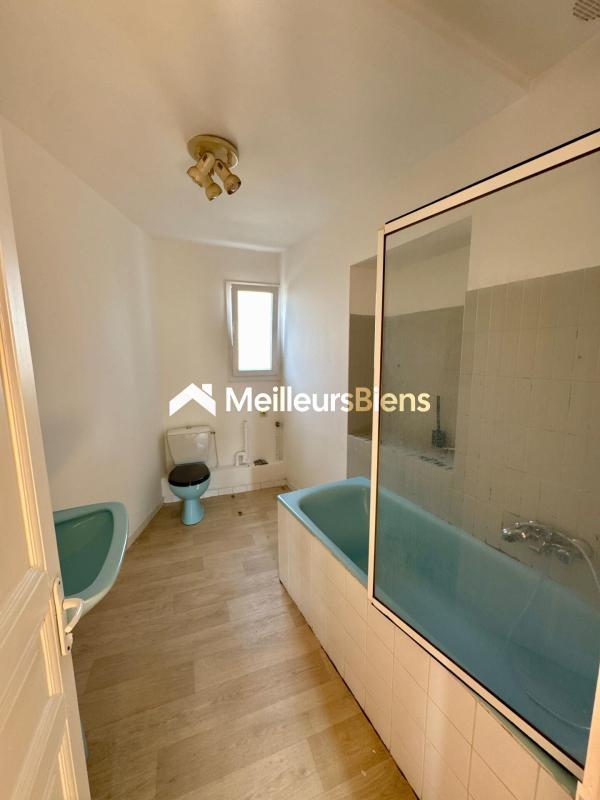 Immeuble - 160 m² - 6 pièces