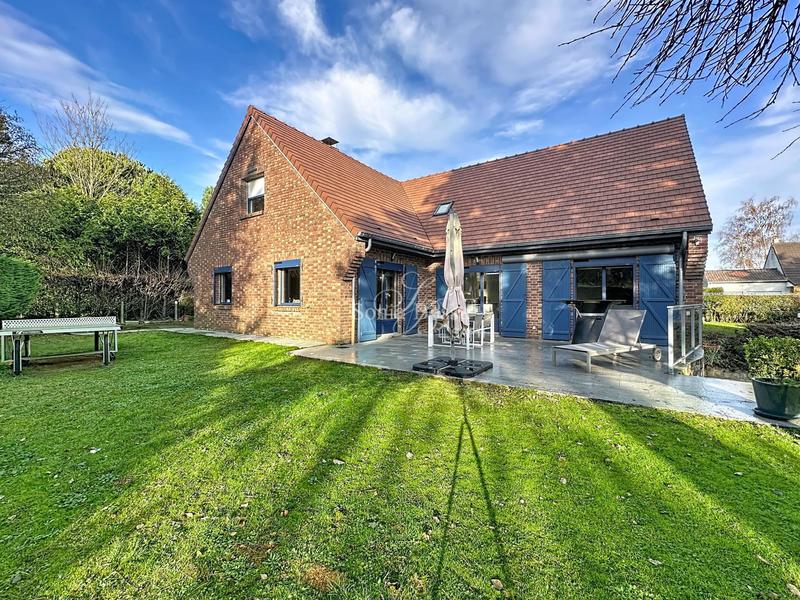 Maison - 167 m² - 6 pièces