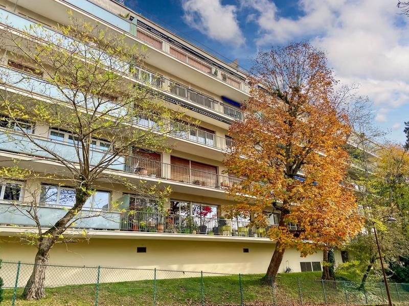 Appartement - 99 m² - 5 pièces