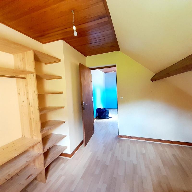 Maison traditionnelle - 119 m² - 6 pièces