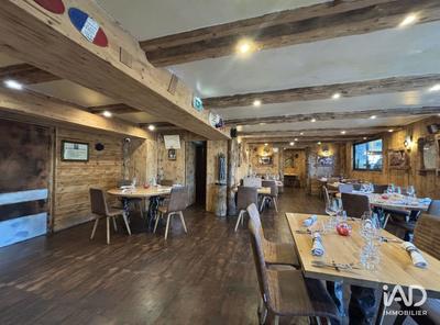 Local commercial - 189 m²