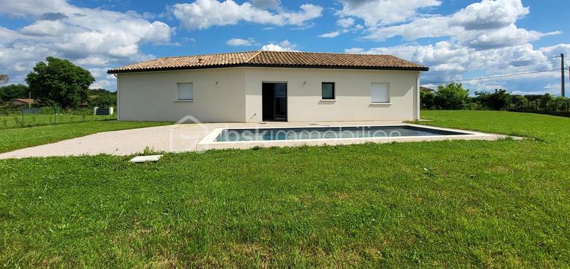 Maison - 95 m² - 4 pièces