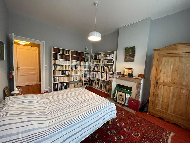 Maison - 179 m² - 8 pièces