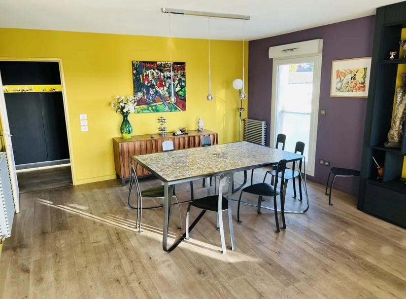 Appartement - 110 m² - 3 pièces