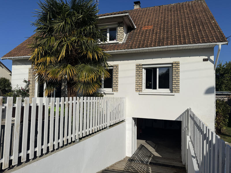 Maison - 134 m² - 7 pièces