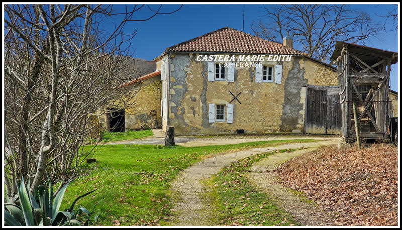 Maison - 194 m² - 7 pièces