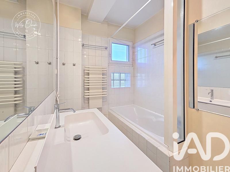 Appartement - 100 m² - 5 pièces