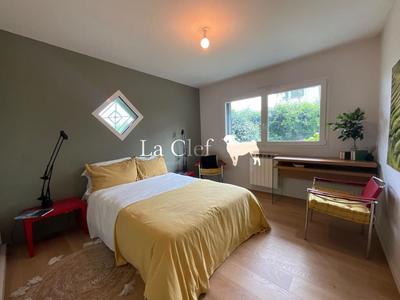 Villa - 190 m² - 7 pièces