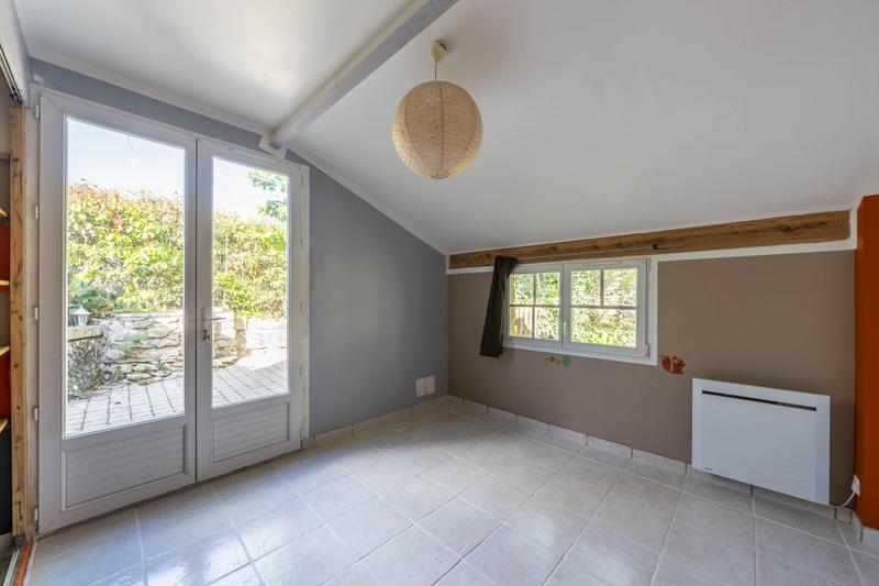 Maison - 80 m² - 6 pièces