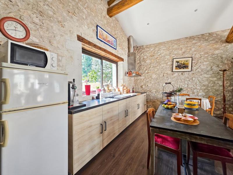 Demeure - 400 m² - 7 pièces