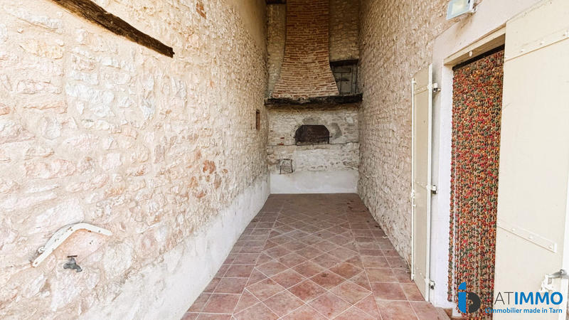 Maison - 239 m² - 7 pièces