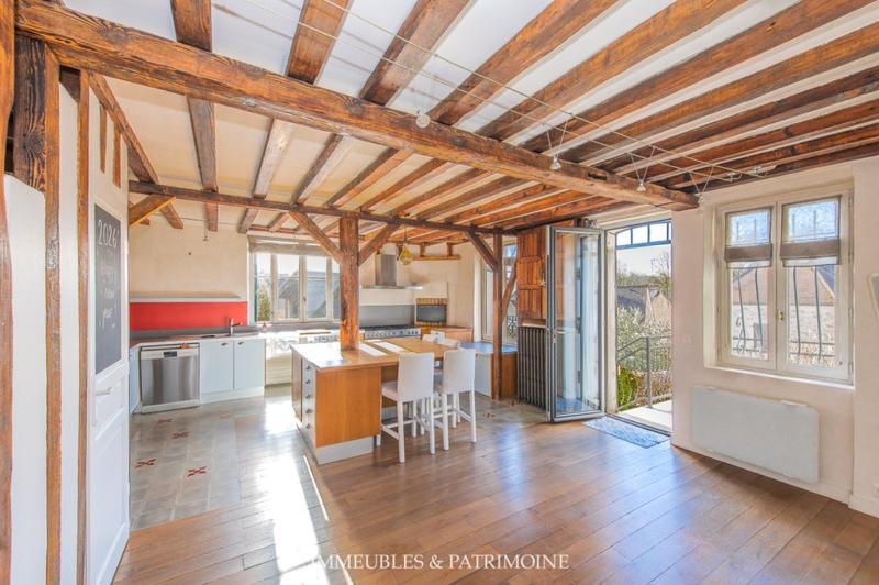 Maison - 194 m² - 6 pièces