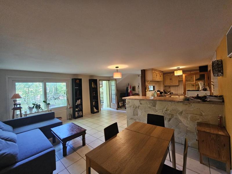 Maison - 790 m² - 15 pièces