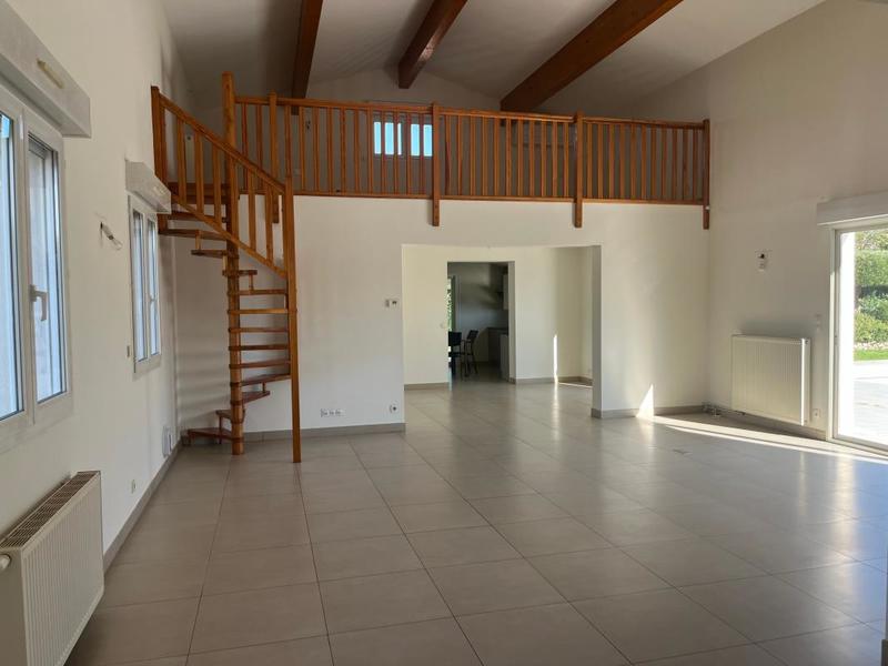 Maison - 170 m² - 4 pièces