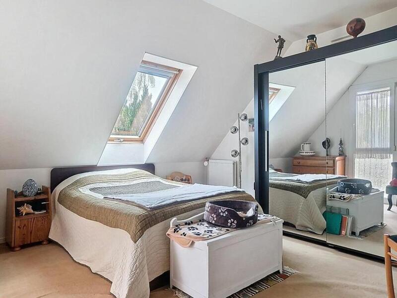 Maison - 103 m² - 6 pièces