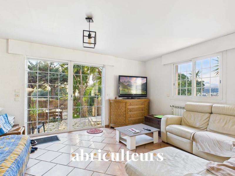 Maison ancienne - 173 m² - 7 pièces