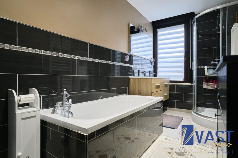 Maison - 135 m² - 5 pièces