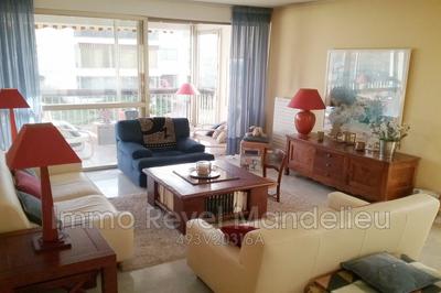 Appartement - 122 m² - 5 pièces