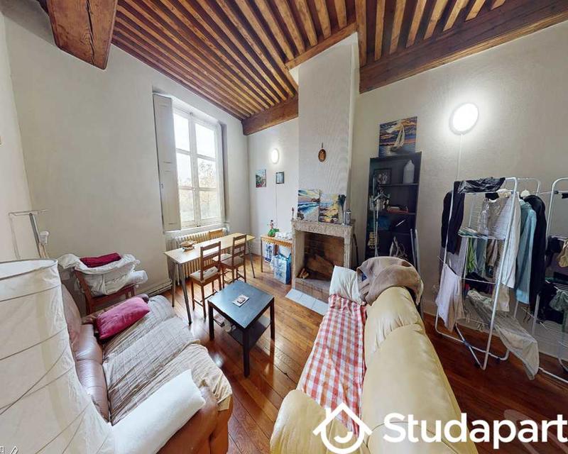 Chambre - 50 m² - 1 pièce