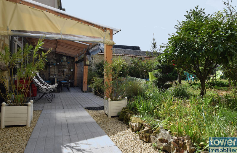 Maison - 309 m² - 12 pièces