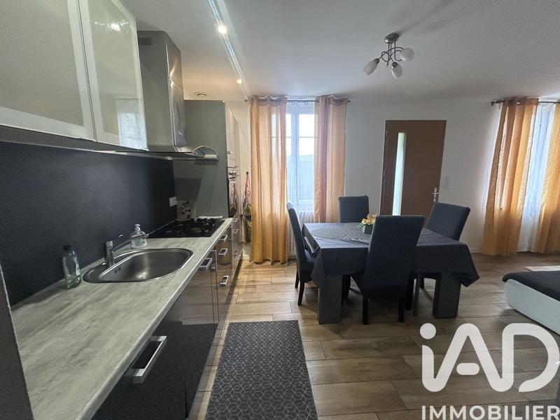 Maison - 97 m² - 4 pièces