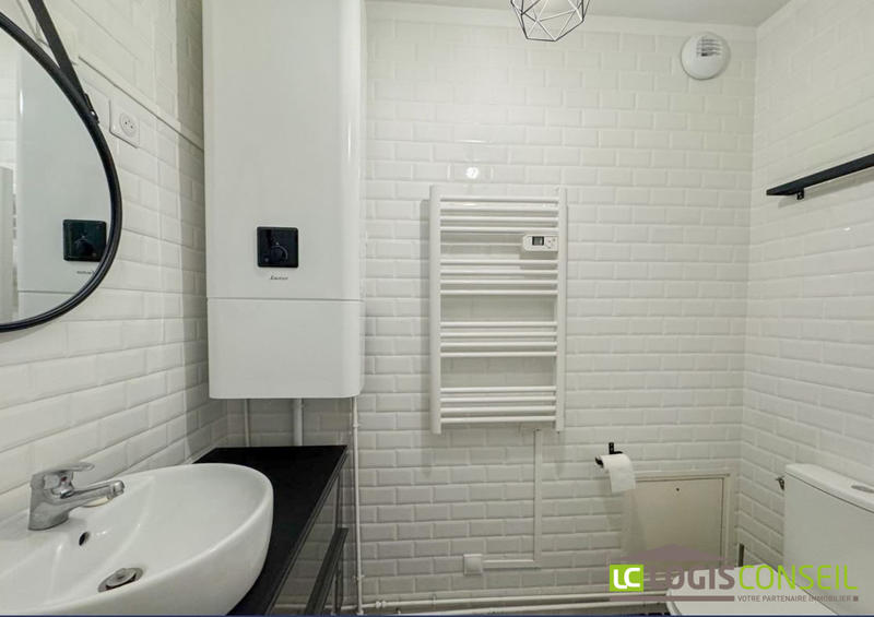 Appartement - 15 m² - 1 pièce