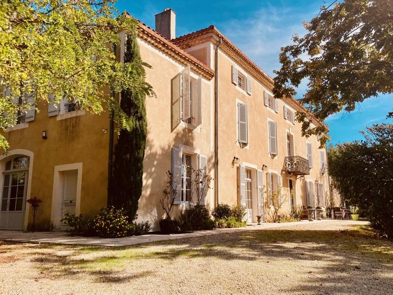 Château - 650 m² - 15 pièces