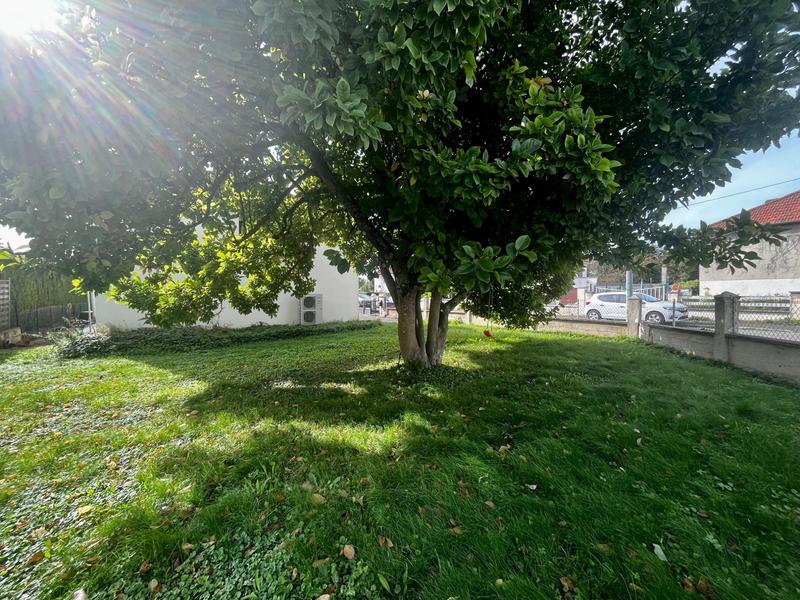 Maison - 75 m² - 5 pièces