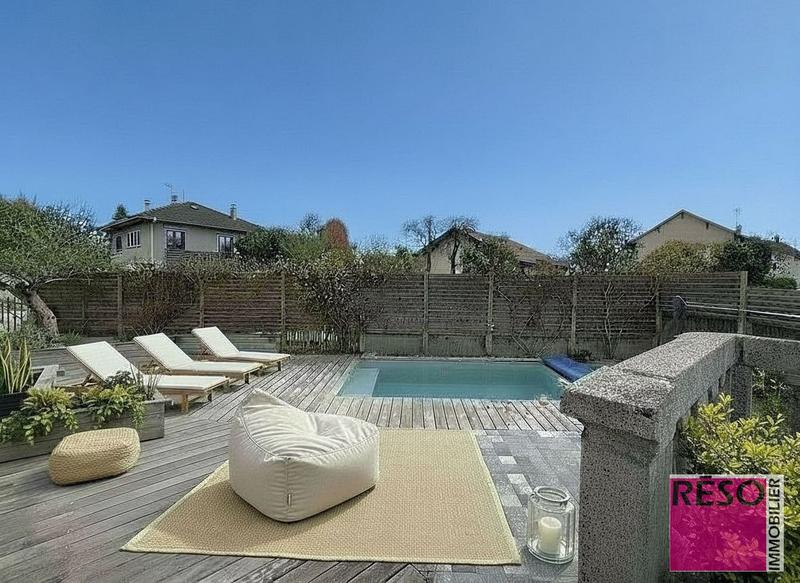 Maison - 160 m² - 5 pièces